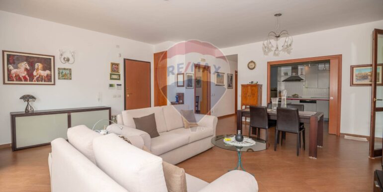 20250913104542-977986-49