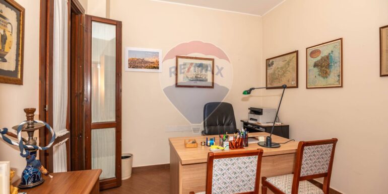 20250913104623-977986-64