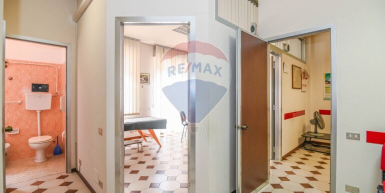 20250913184359-982831-15