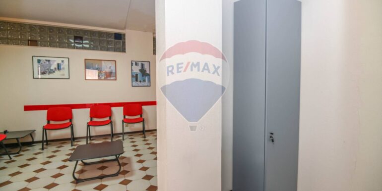 20250913184402-982831-16