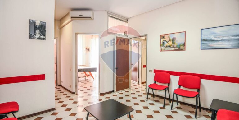 20250913184407-982831-18