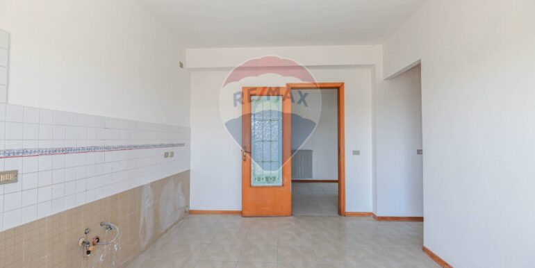 20250914121639-982845-23