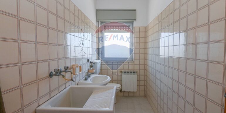 20250914121646-982845-26