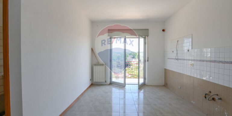 20250914121651-982845-28