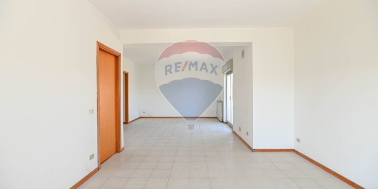 20250914121658-982845-31