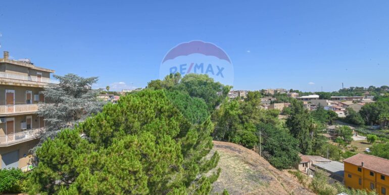 20250914121701-982845-32