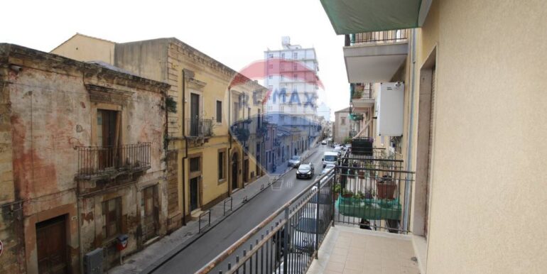 20250915124958-983066-2