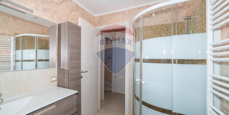 20250916152758-983488-14