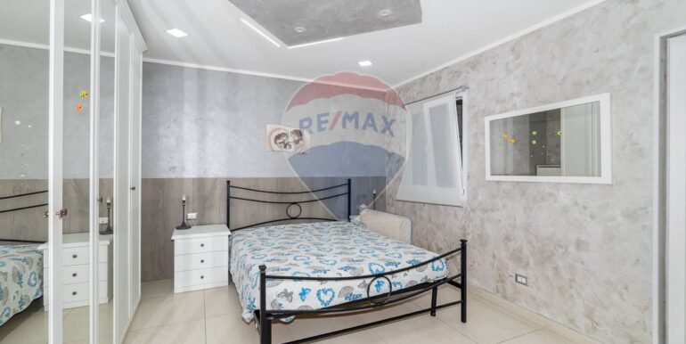 20250916152806-983488-17