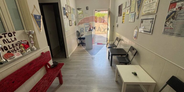 2025091632348-977261-7