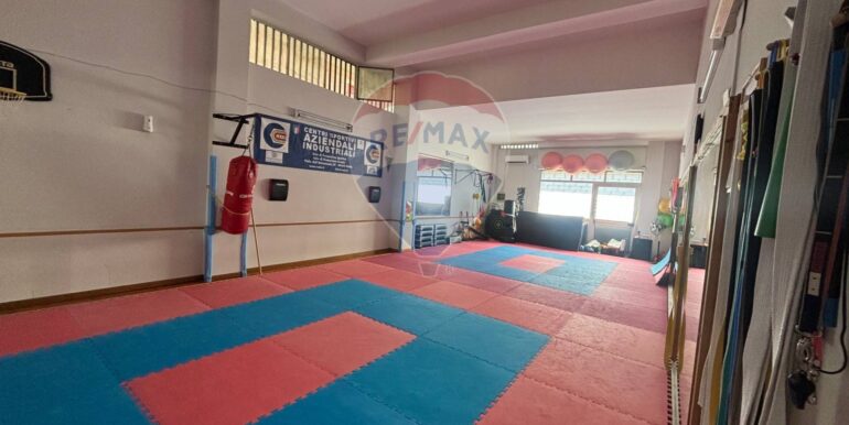 2025091632445-977261-17