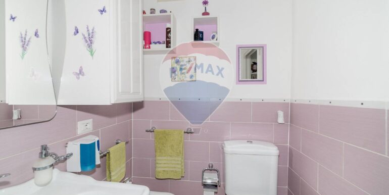 2025091692727-983394-9