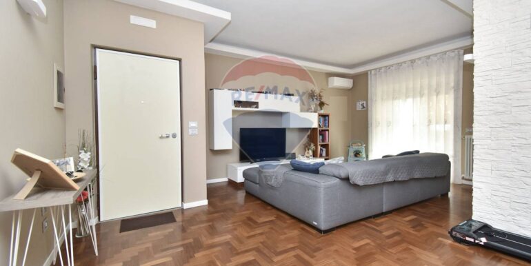 20250917114845-983682-12