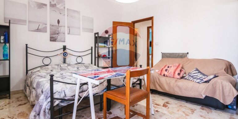 2025091794517-982769-15