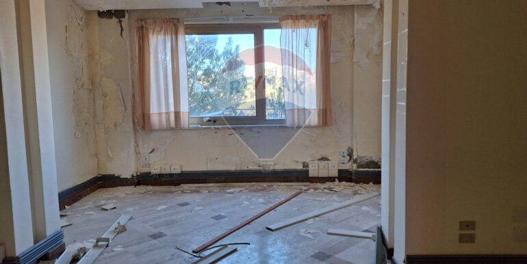 20250919120155-985838-29