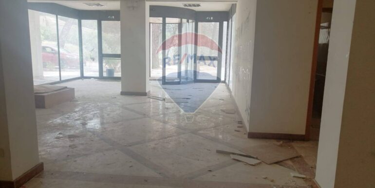 20250919120156-985838-39