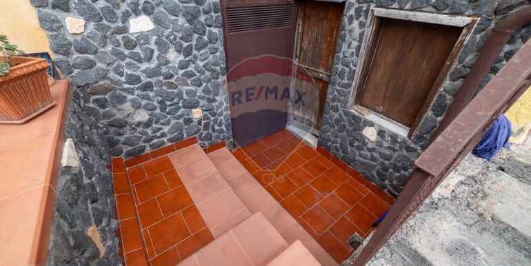 20250919170424-985921-5