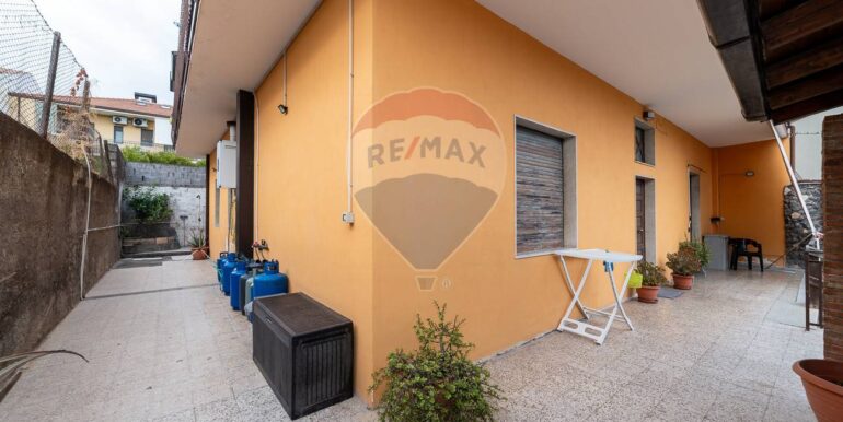 20250919170447-985921-11