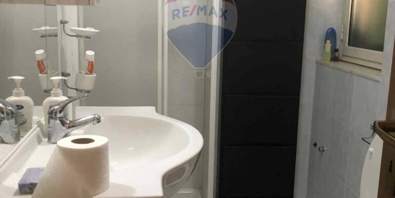 20250920164939-986066-10