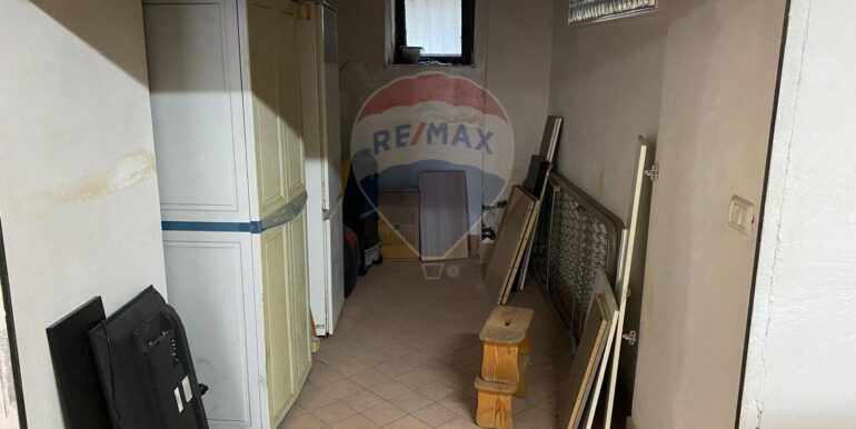 20250922102523-985861-6