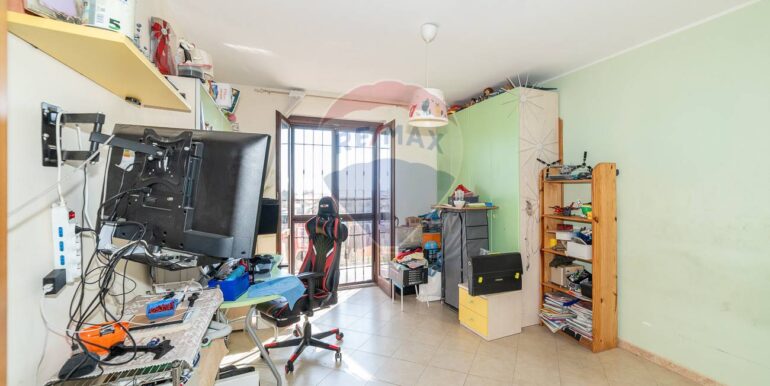 20250922104904-986155-17