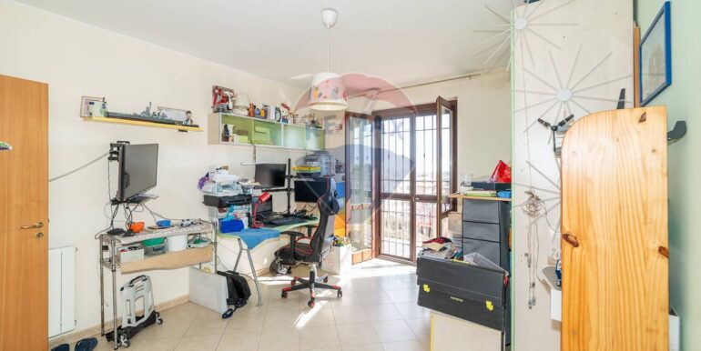 20250922104933-986155-26