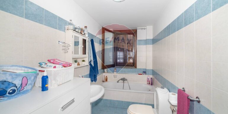 20250922104947-986155-31