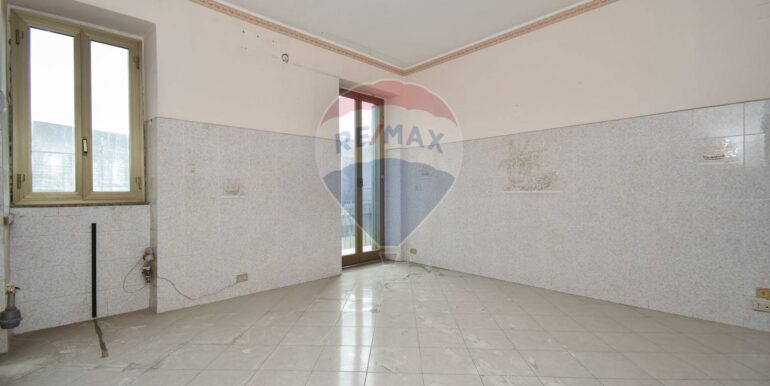 20250922120714-986185-6