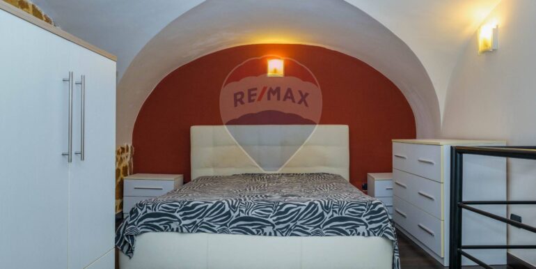 20250922123002-986217-10