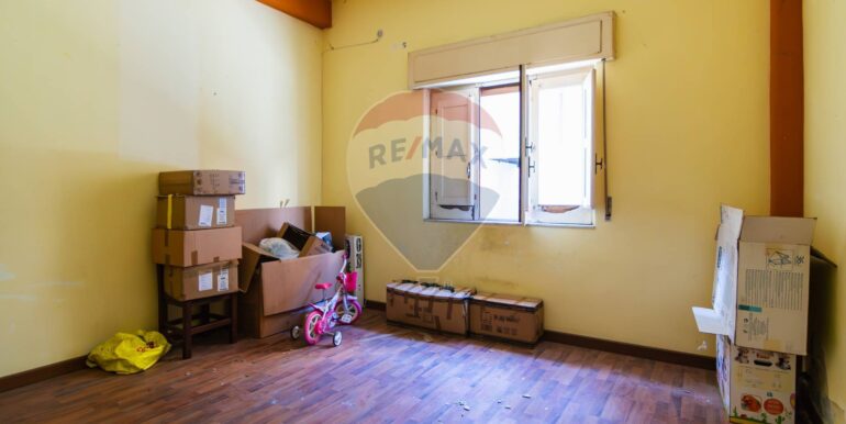 20250922173700-986347-3