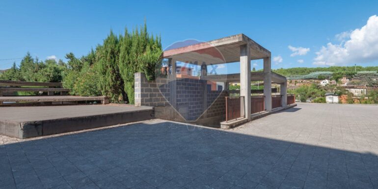 2025092222424-986112-2