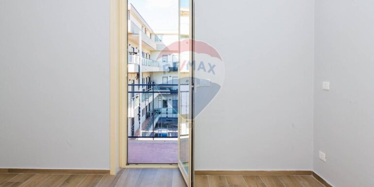 20250923104905-986432-26