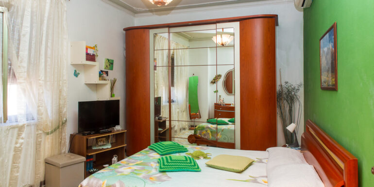 20250923121004-986443-30