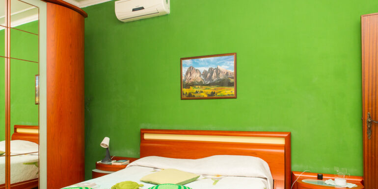 20250923121008-986443-31