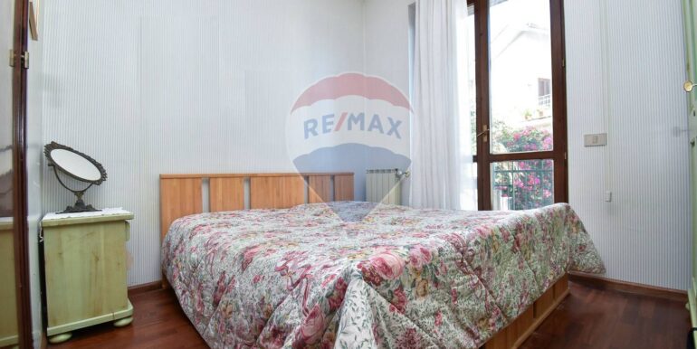 20250923175458-985852-17