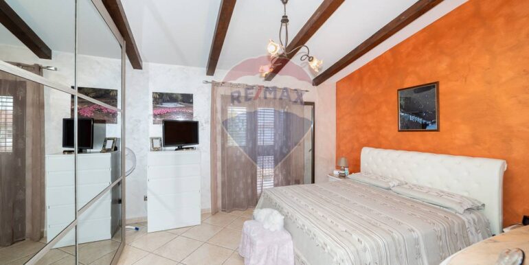 20250923185450-986618-5