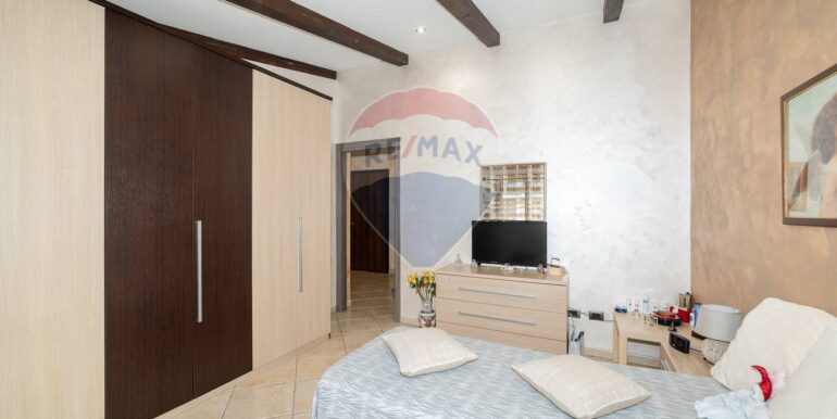 20250923185505-986618-9