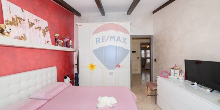 20250923185512-986618-11