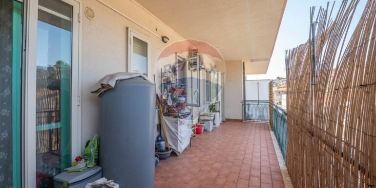 20250923194347-986636-4