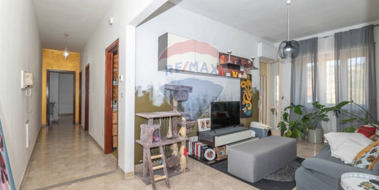 20250923194405-986636-9