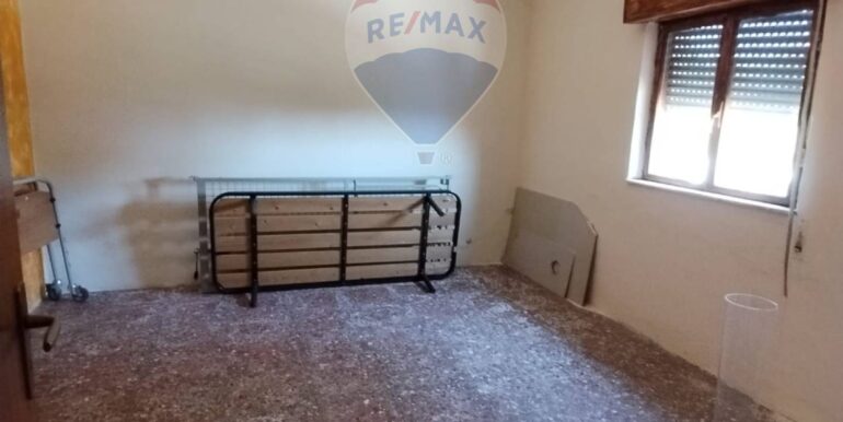 20250925124141-987653-12