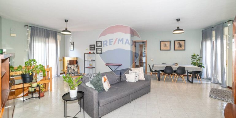 20250925164535-987709-6