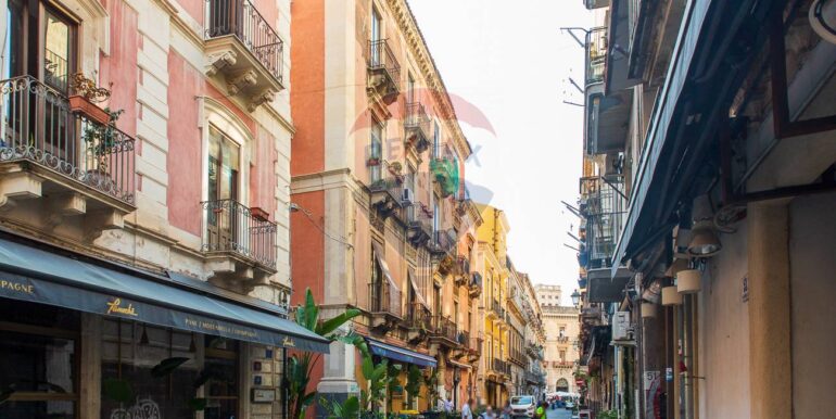 20250925182306-974558-40