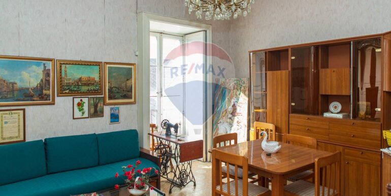 20250925182404-974558-51