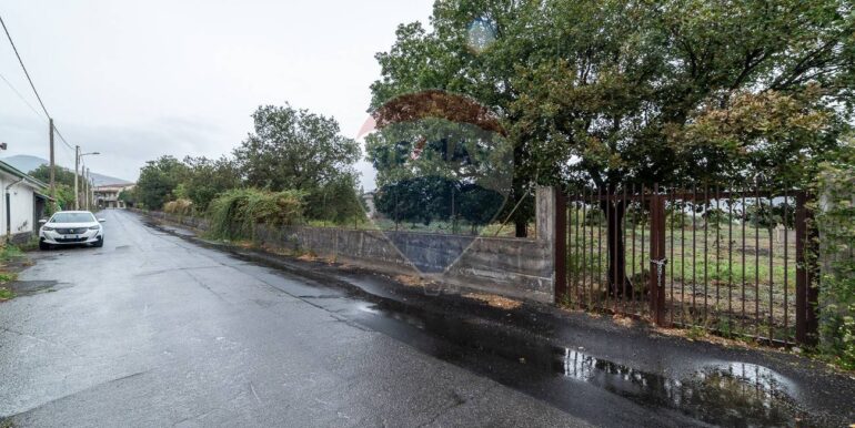 20250925224532-987796-4