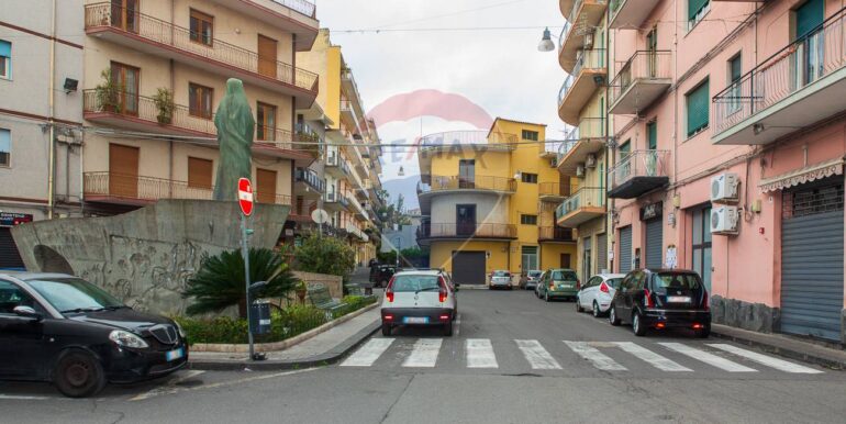 20250926100623-987817-4