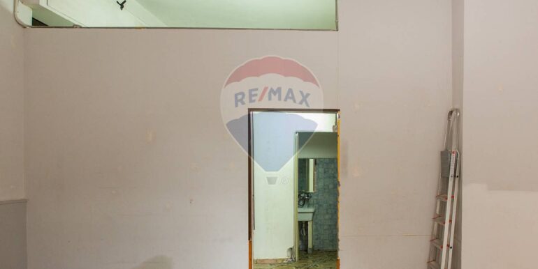 20250926100648-987817-12