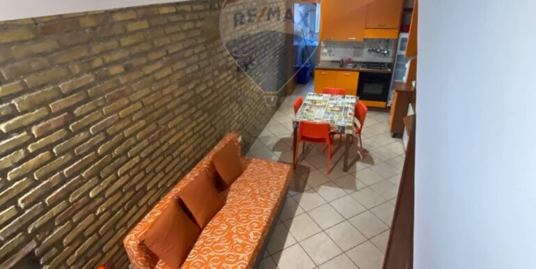 20250926120527-987851-4