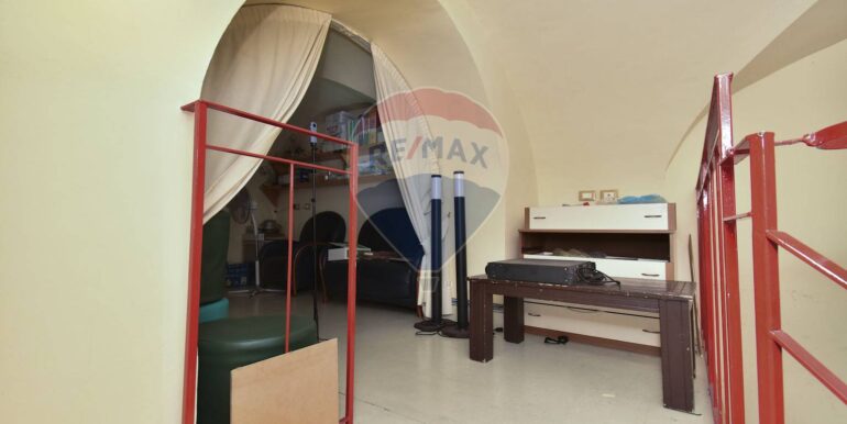 20250926150827-987905-9