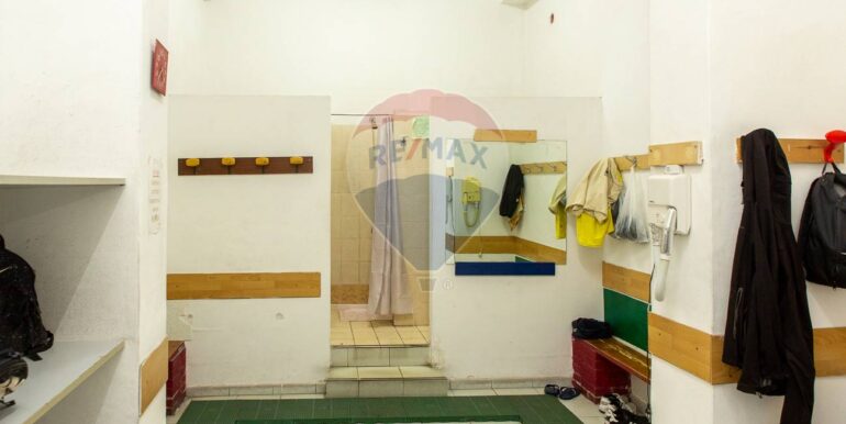 20250926165049-987956-15